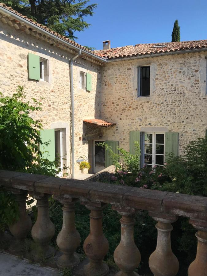 Les Cailloux Dores Hotel Massillargues-Attuech Exterior photo